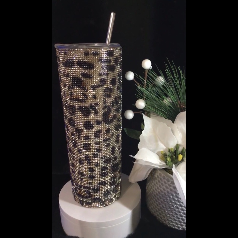 Rhinestone drink tumbler
